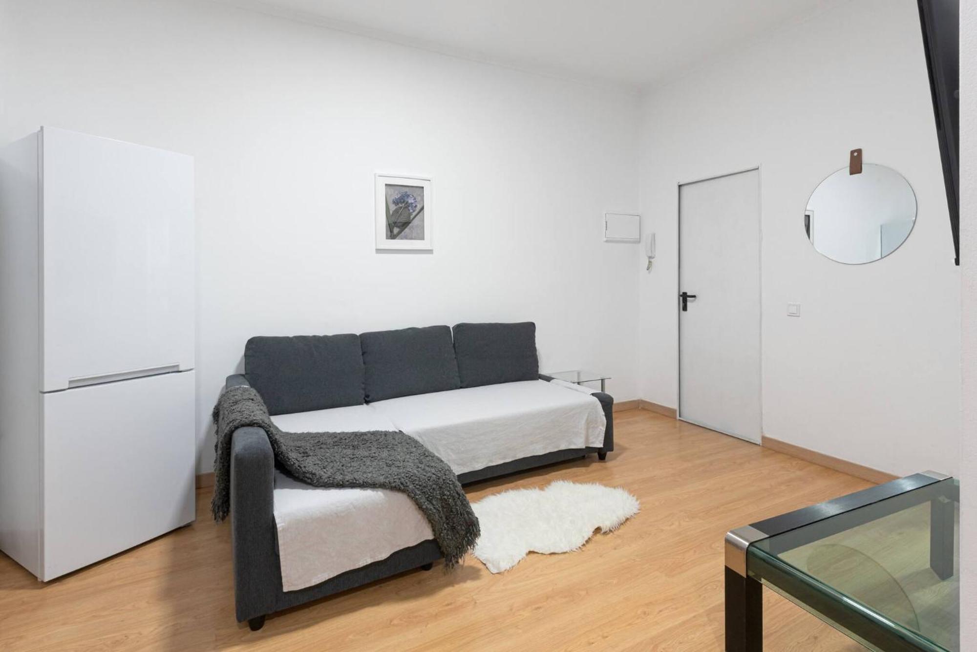 Apartamentos Day Madrid Luna Centro Gran Via Sol Malasana Eksteriør bilde