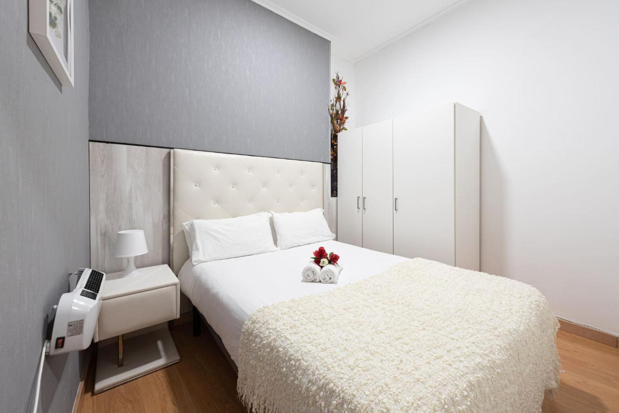 Apartamentos Day Madrid Luna Centro Gran Via Sol Malasana Eksteriør bilde