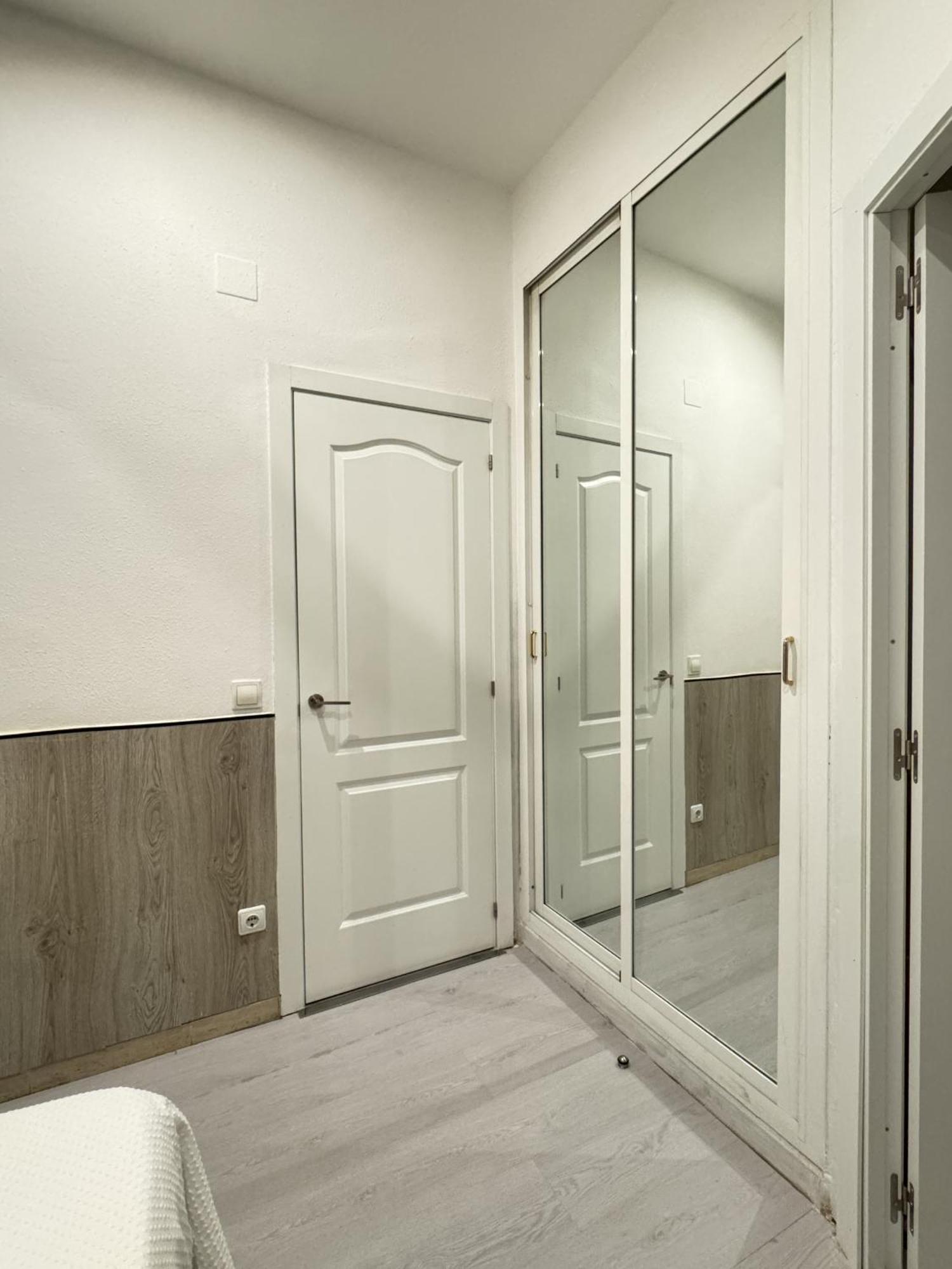 Apartamentos Day Madrid Luna Centro Gran Via Sol Malasana Eksteriør bilde